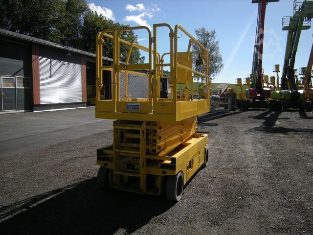 Arbeitsbühne GENIE GS 2646, Scherenarbeitsbühne Genie 9,9 m