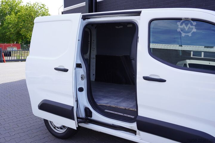Panel van Peugeot Partner 1.5 BlueHDI 130PK Automaat EURO 6 - Air...