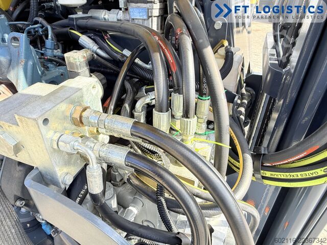 4-way forklift Combilift CB3000 DIESEL TRIPLEX 5500 FREE-LIFT