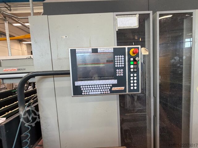 Zuschnitt- und Bearbeitungszentrum Elumatec SBZ 620