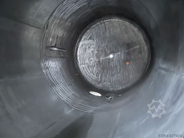30.000l insulated stainless steel tank vertical, insulated 