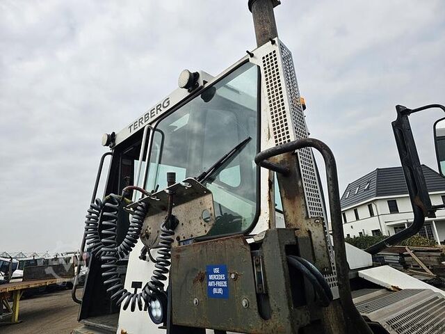 Terminal-Zugmaschine TERBERG RT283 | TERMINAL TRACTOR 4X4| TURNING CHAIR. | ...