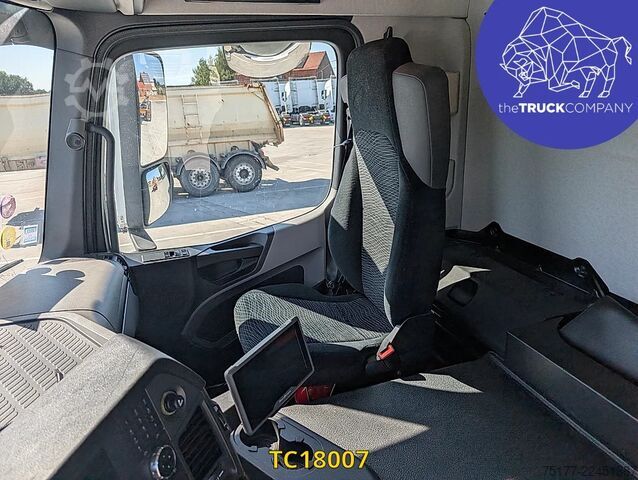 Chassis with cab Mercedes-Benz Actros 2636