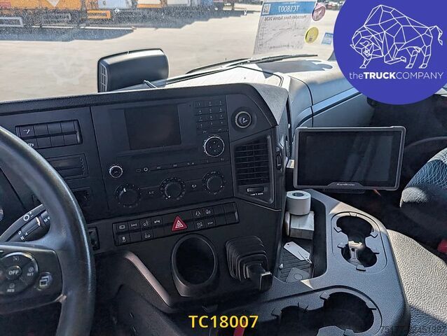 Chassis with cab Mercedes-Benz Actros 2636