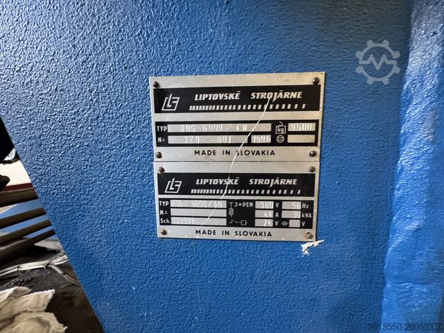 Hydraulic sheet metal bending machine Liptovské strojárne Haco