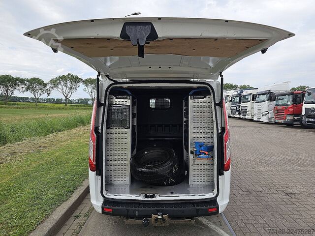 High-roof van FORD TRANSIT CUSTOM 2.0 L1 Dubbele Cabine AC