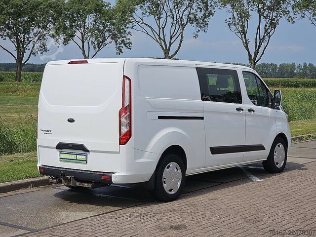 High-roof van FORD TRANSIT CUSTOM 2.0 L2H1 Dubbele Cabine!