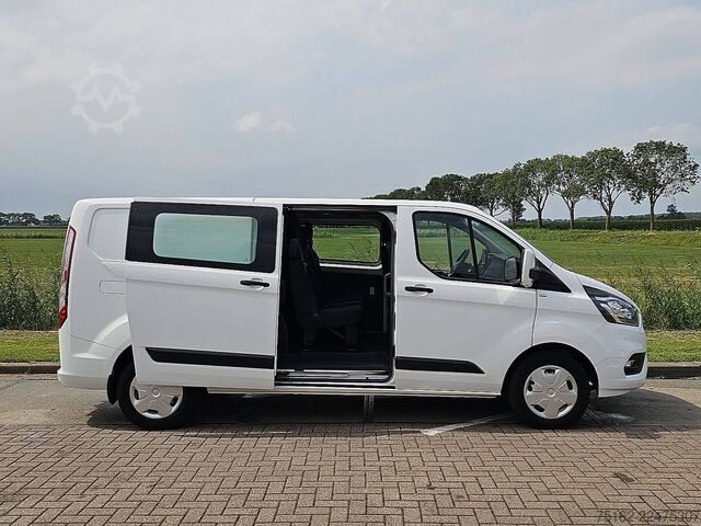 High-roof van FORD TRANSIT CUSTOM 2.0 L2H1 Dubbele Cabine!