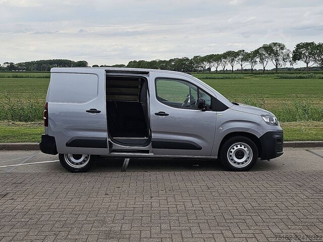Suitcase FIAT DOBLO 1.5 L1 Navi Facelift NAP