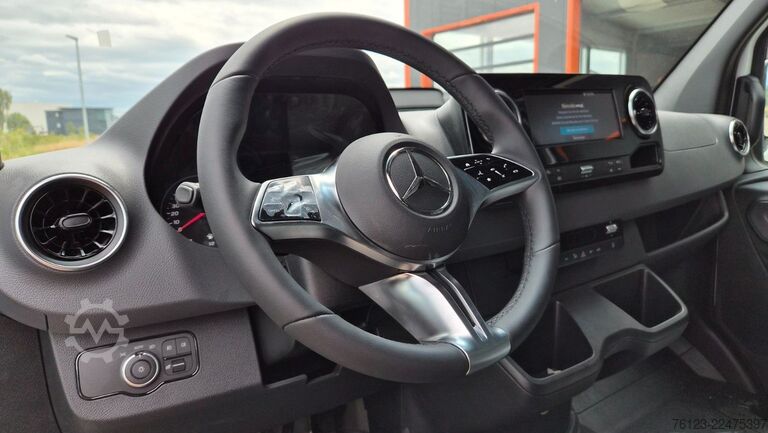 High top van MERCEDES-BENZ Sprinter III Kasten  519 CDI RWD 4x 4 Allrad