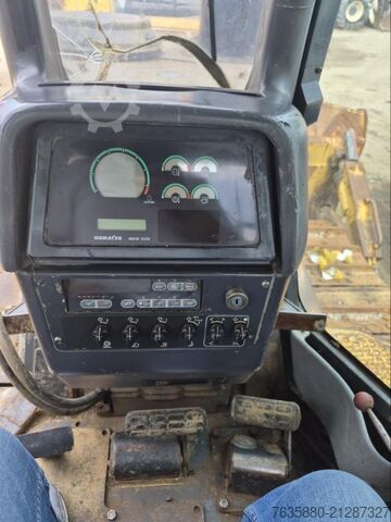 Chain excavator Komatsu D155AX-5