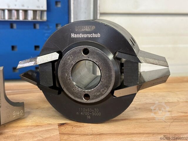 Knife head with Krebs deflector  