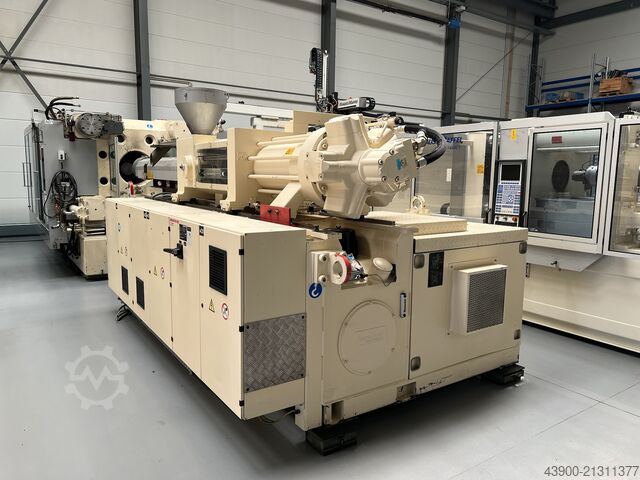 Injection moulding machine KraussMaffei KM 800 - 6100 MX
