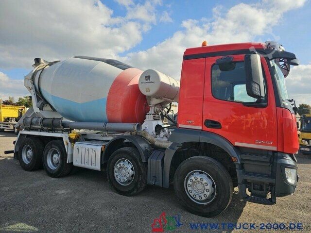 Mobile concrete mixing plant Mercedes-Benz Arocs 3240 Putzmeister-Intermix9m³ Deutscher LKW