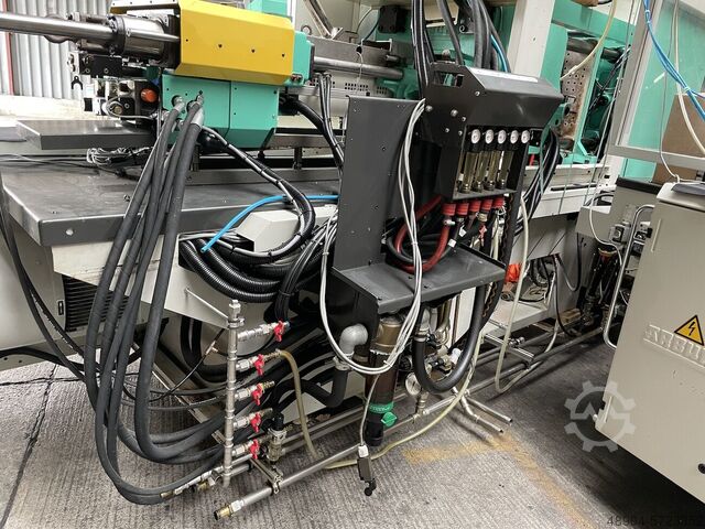 Injection moulding machine Arburg 420C 1000-150/150/60 3-Farben 20.092 h