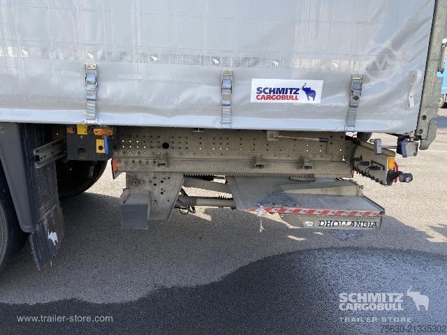 Open semitrailer with tarp Schmitz Cargobull Semitrailer Curtainsider Standard Hayon