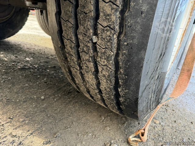 Open semitrailer KRONE SD 3 Achse Pritsche