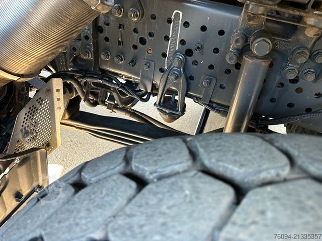 Truck mounted crane MERCEDES-BENZ Arocs 2548 6x4 ALLRAD KRAN 21m SEILWINDE