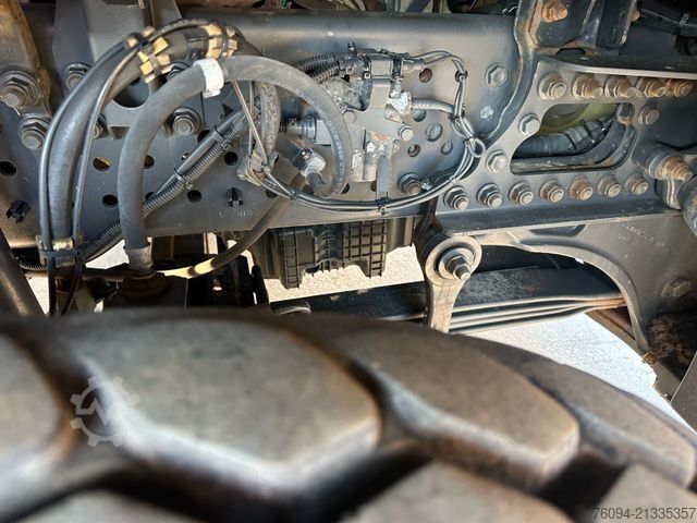 Truck mounted crane MERCEDES-BENZ Arocs 2548 6x4 ALLRAD KRAN 21m SEILWINDE