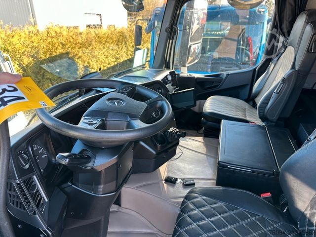 Flatbed truck MERCEDES-BENZ Arocs 2548 6x4 ALLRAD KRAN 21m SEILWINDE