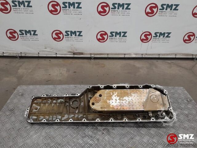 Engine part Volvo Occ deksel cilinderkop + oliekoeler D13K500EUVI Vo