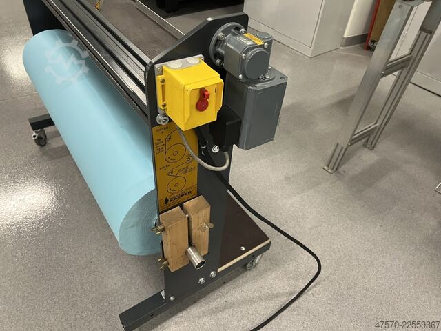 Automatischer Tuchaufwickler für Offsetdruckmaschinen Automatic cloth rewinder for offset printing machines Vliesstoff Kasper