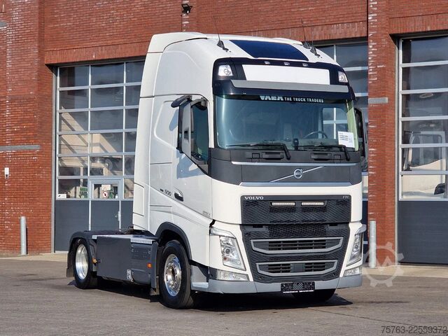 Volumen-SZM Volvo FH 13.500 Globetrotter XL 4x2 - Low deck - I Sa...
