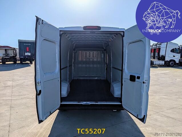 Panel van Opel Movano 140cv L3h2 sms