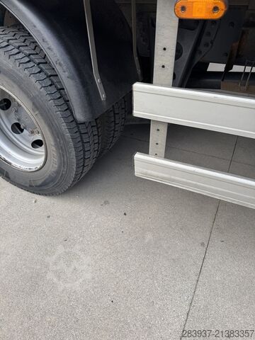 Flatbed truck with tarp DAF 290