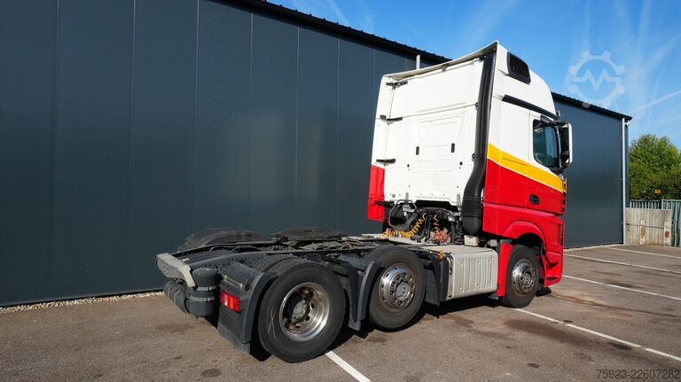 Standard-SZM Mercedes-Benz Actros 2544 6x2 tractor unit