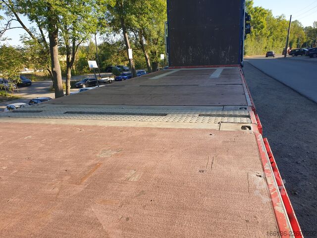 Flatbed semi-trailer Fliegl 3-Achs Mega Plateau Sattelauflieger