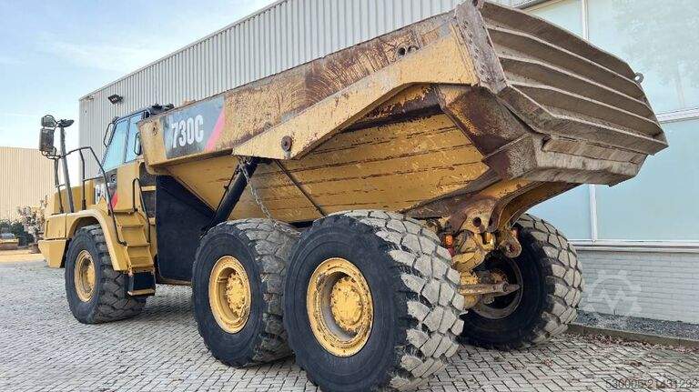 Dumper CAT 730 C2      2017