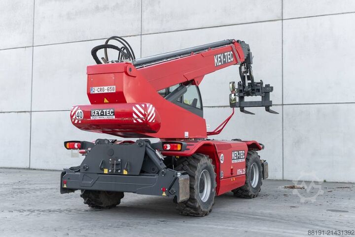 Telehandler Magni RTH 6.25