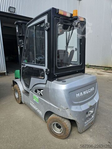 Electric 4-wheel forklift Hangcha CPD30-XD4-SI21