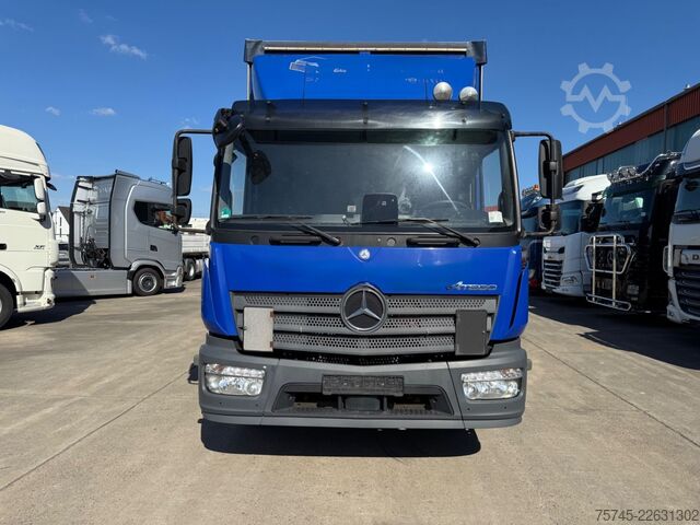 Flatbed truck with tarp MERCEDES-BENZ ATEGO 1530 * SCHLAFKABINE * LBW 2 T *KLIMA *
