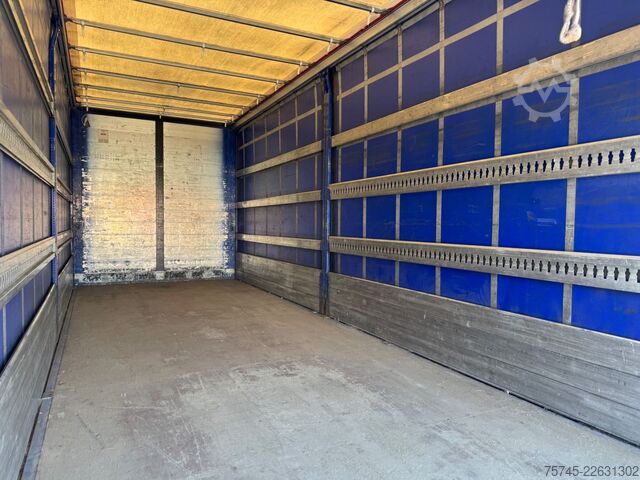 Flatbed truck with tarp MERCEDES-BENZ ATEGO 1530 * SCHLAFKABINE * LBW 2 T *KLIMA *
