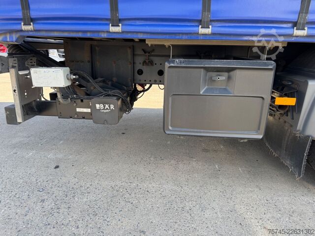 Flatbed truck with tarp MERCEDES-BENZ ATEGO 1530 * SCHLAFKABINE * LBW 2 T *KLIMA *