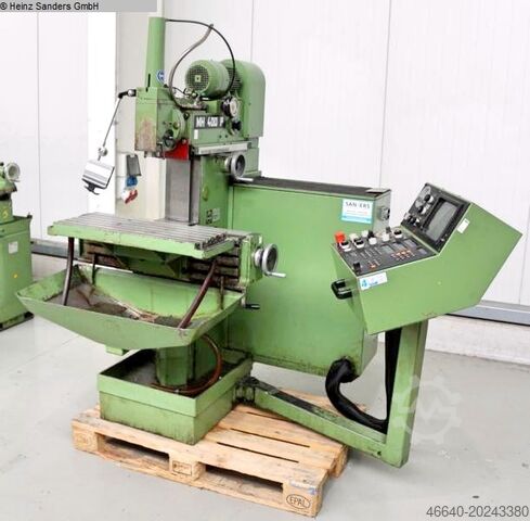 Universal Milling Machine MAHO MH 400 P