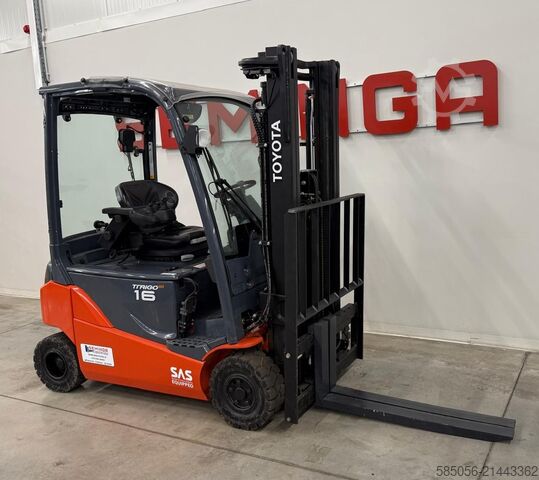 Forklift Toyota 11002 - 8FBM16T