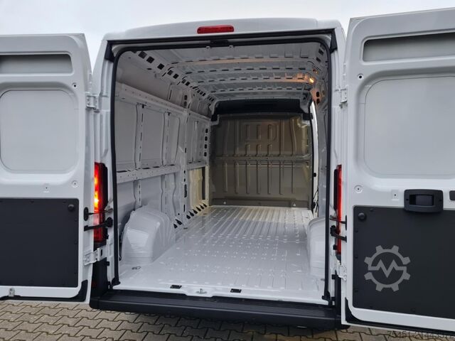 High top van Opel Movano Kasten 2.2 HDI 140 (3,5t) L3H2