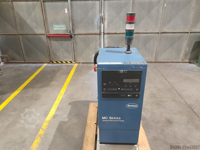Nordson MC12 polyurethane pre-melter NORDSON MC12-1X1CFX1