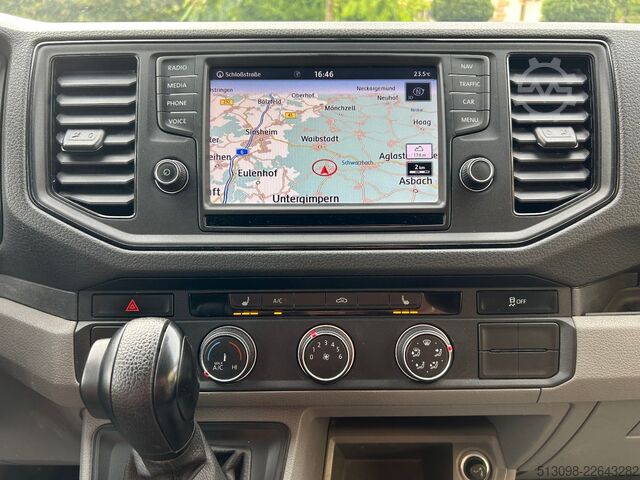 Pritschenwagen VW CRAFTER PRITSCHE DoKa TEMP. KLIMA NAVI AHK SHZ