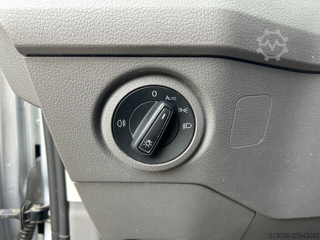 Pritschenwagen VW CRAFTER PRITSCHE DoKa TEMP. KLIMA NAVI AHK SHZ