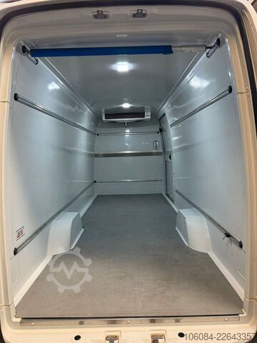 Kühltransporter MERCEDES-BENZ Sprinter 316 MAXI Kühlkasten Winter AC Automatik