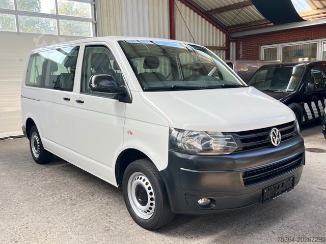 Minibus VOLKSWAGEN T5 Kombi 2.0 Tdi L1H1 9 Sitze Engine Broken