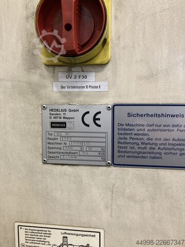 Vertikales Bearbeitungszentrum Hedelius BC 80