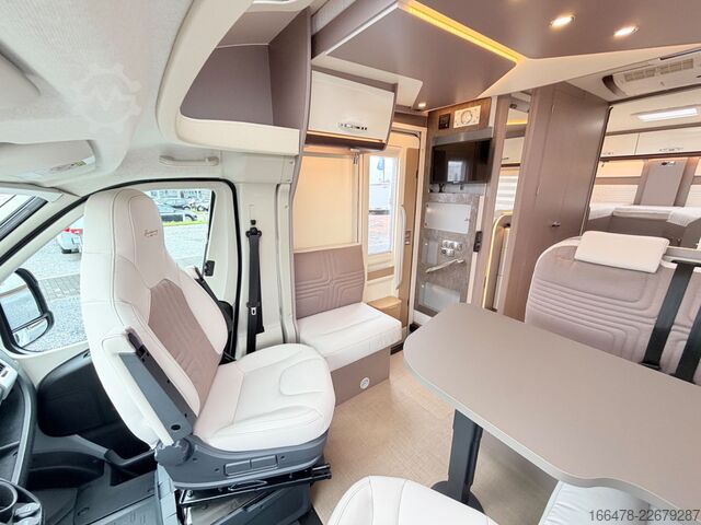 Teilintegriertes Wohnmobil BÜRSTNER Lyseo Harmony T 728 Einzelbetten-Hubbett-1.Hand