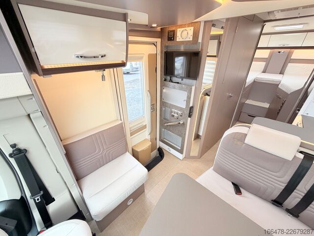 Teilintegriertes Wohnmobil BÜRSTNER Lyseo Harmony T 728 Einzelbetten-Hubbett-1.Hand