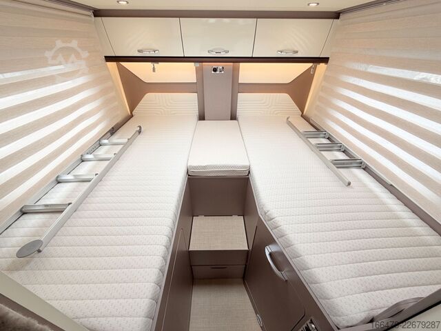 Teilintegriertes Wohnmobil BÜRSTNER Lyseo Harmony T 728 Einzelbetten-Hubbett-1.Hand