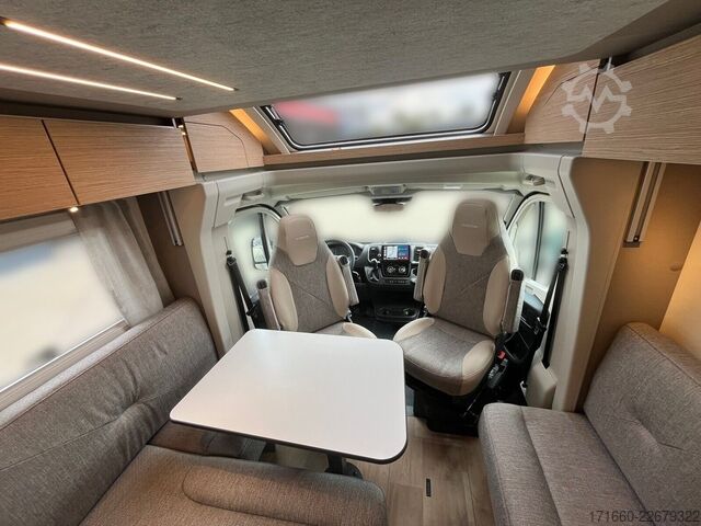 Teilintegriertes Wohnmobil BÜRSTNER Campeo TD 691 G Hubbett